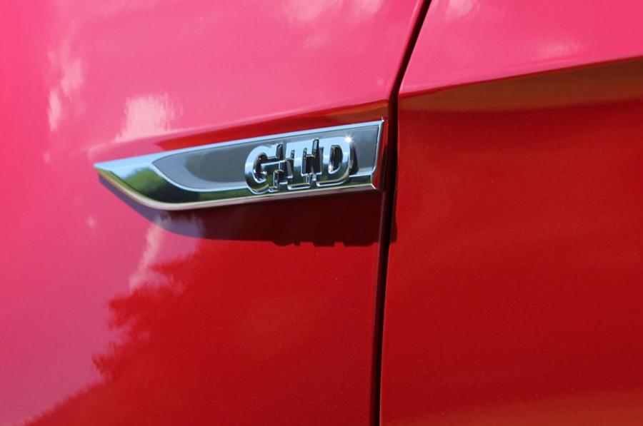 Детали экстерьера Volkswagen Golf GTD 5-Door 2017 года  (WW) (фото 47 из 58)